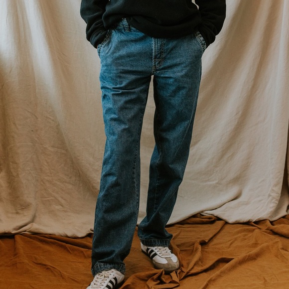 Vintage Columbia Wide Denim with Zip Pockets - Picture 3 of 5